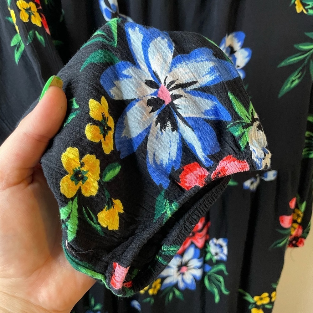 Old navy floral dress008 - Picture 4 of 7